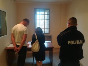 Podejrzany w trakcie czynności procesowych