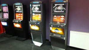 ZABEZPIECZONE AUTOMATY DO GIER HAZARDOWYCH