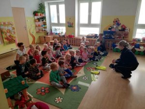 Mundurowi z wizytą w przedszkolu