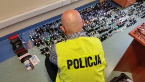 Odzyskane przez policjantów okulary