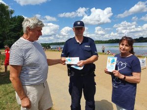 Bezpieczna plaża – działania dzielnicowego z Wieliszewa