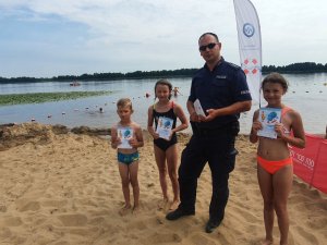 Spotkanie z dziećmi na plaży