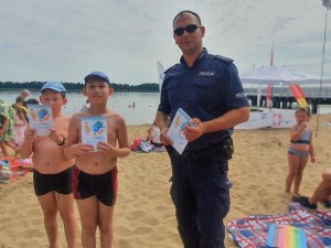 Spotkanie z dziećmi na plaży