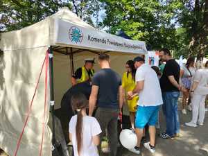 Policjanci na pikniku podczas 45. Dni Legionowa