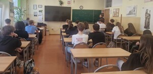 spotkanie policjantów z uczniami